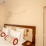 Hotel La Douce *
